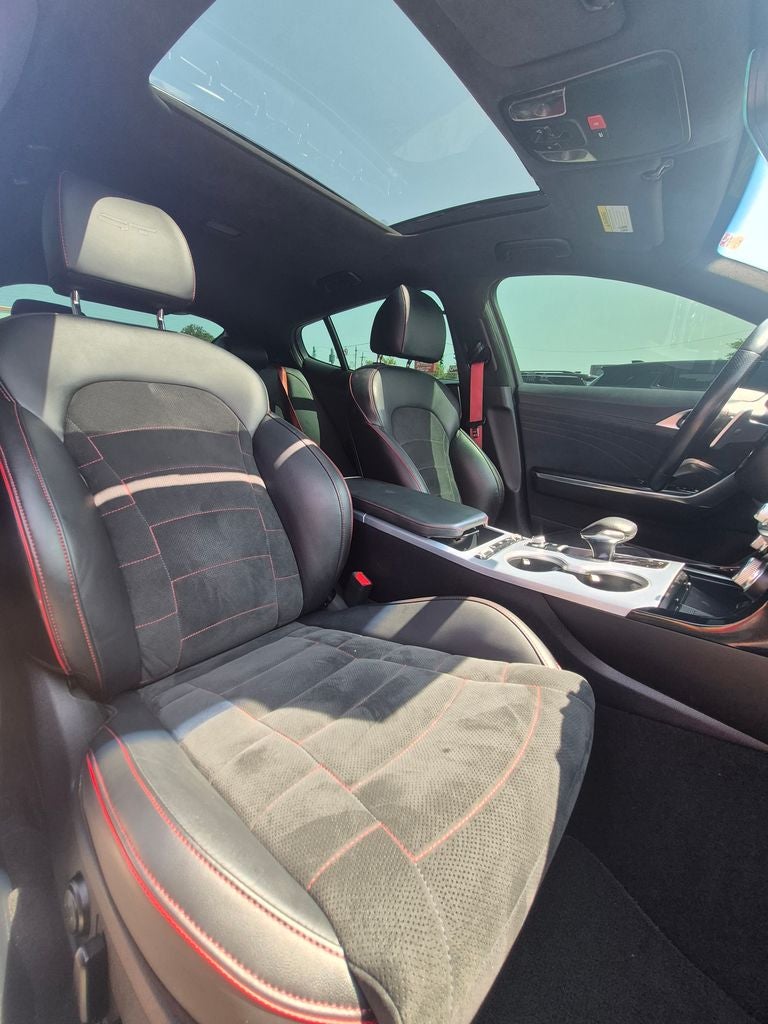 2023 Kia Stinger GT2